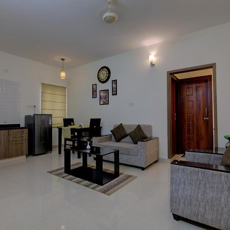 Sunshine Suites Grand Deluxe Bangalore Eksteriør bilde